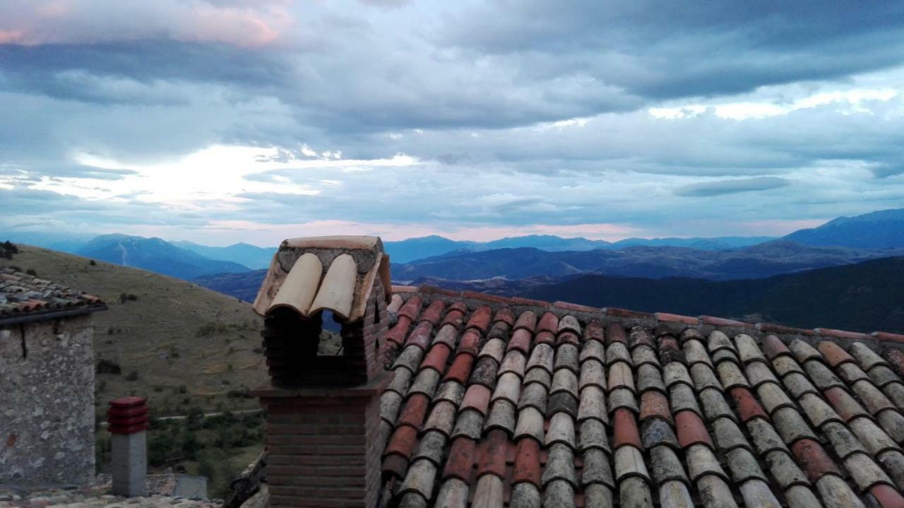 La Corte Di Sabatino Calascio Zewnętrze zdjęcie