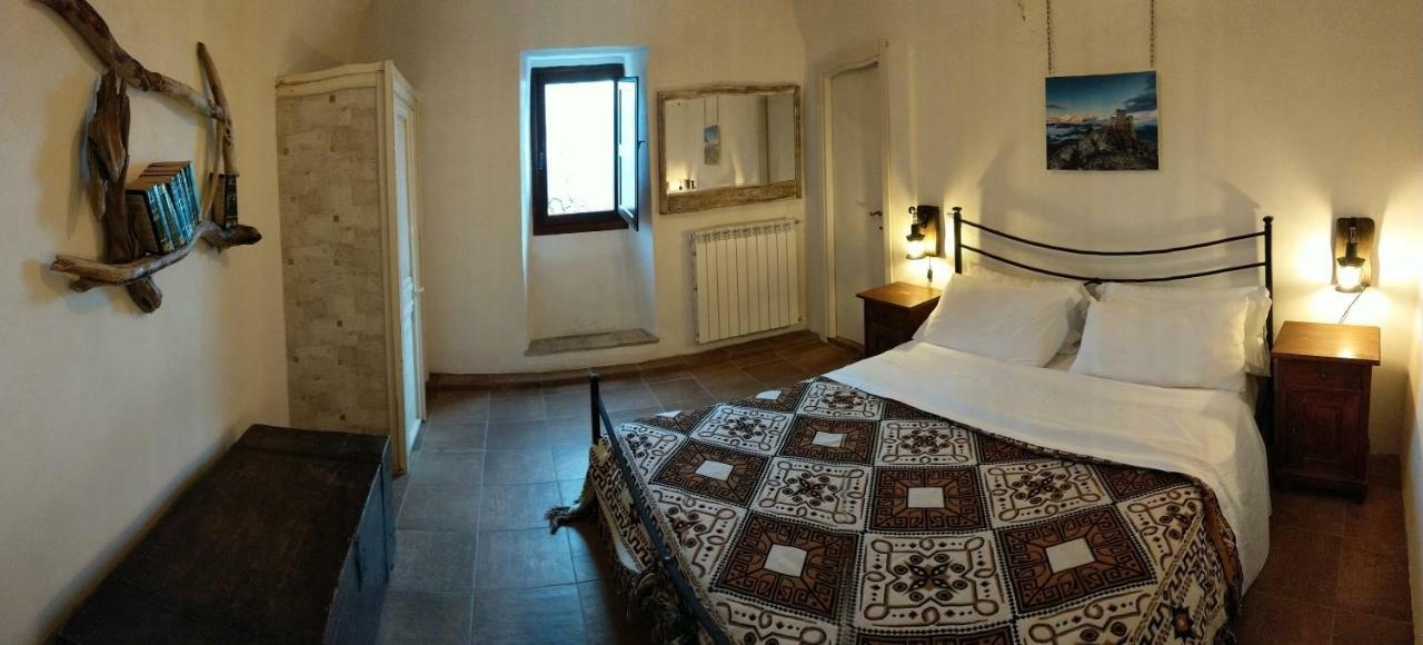 La Corte Di Sabatino Calascio Zewnętrze zdjęcie